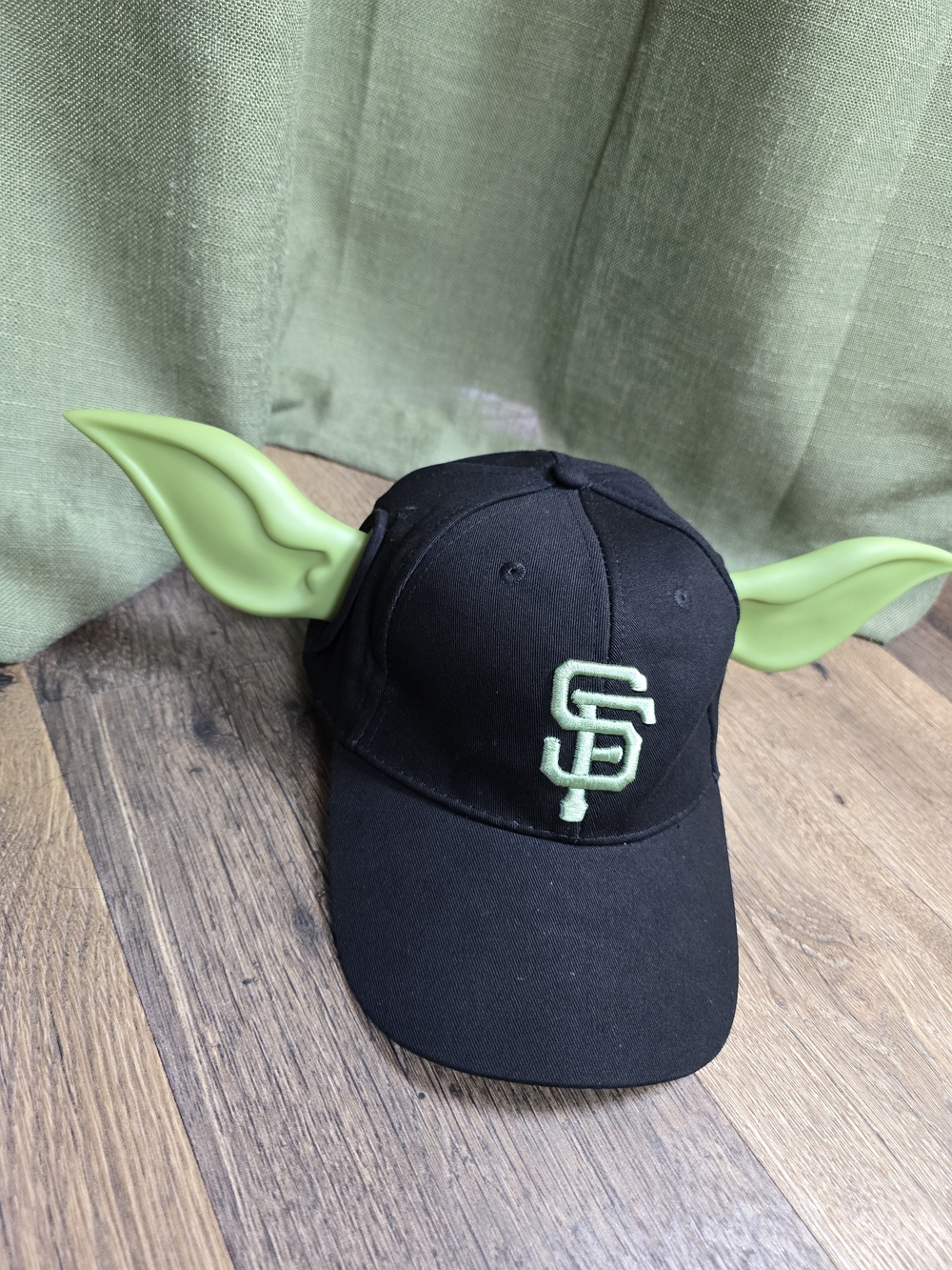 San Francisco SF Giants 2024 Star Wars Day Baseball Hat With Green Yoda Ears